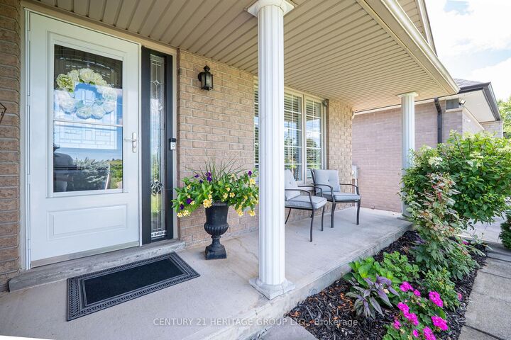 Property Photo:  546 Jerseyville Road W  ON L9G 3L5 