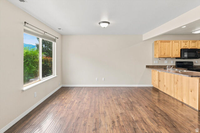 Property Photo: 445 E 475 N UT 84404