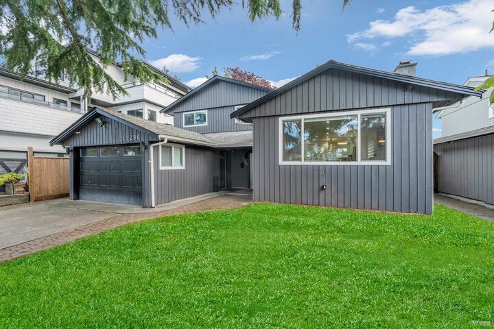 Property Photo: 11280 Caravel Court BC V7E 4L2