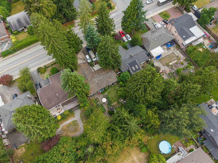 Property Photo: 886 E 29th Street BC V7K 1B8