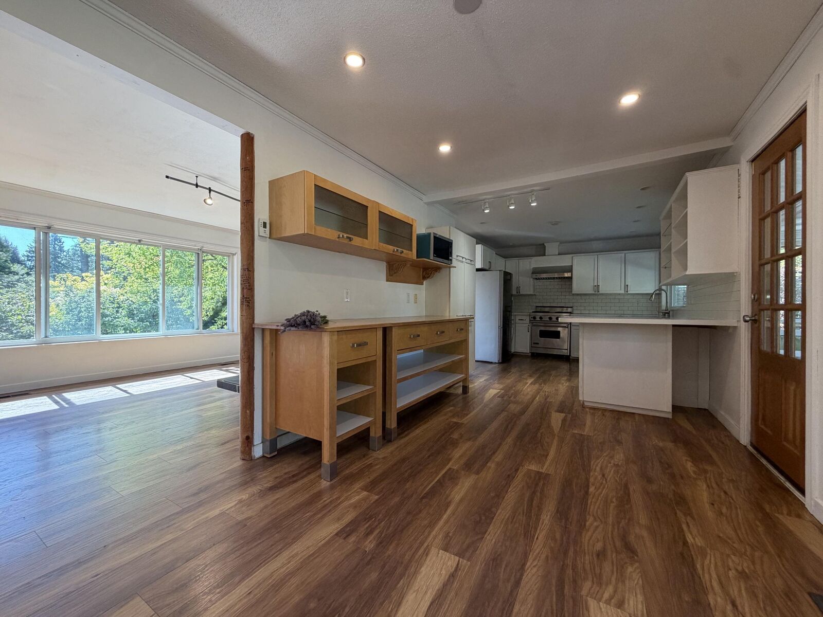 Property Photo:  1009 Walalee Drive  BC V4M 2L9 