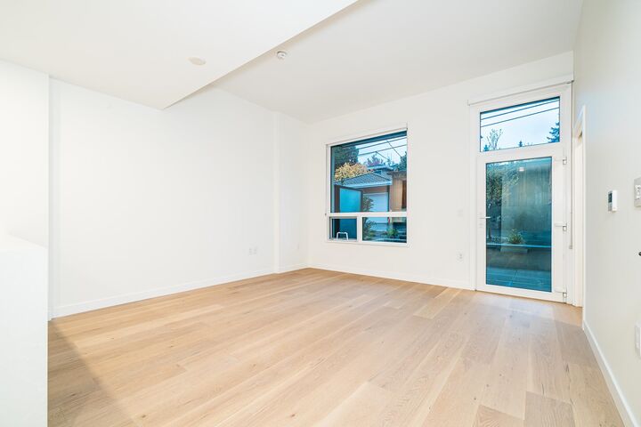 Property Photo: 5212 Cambie Street 107 BC V5Z 2Z7