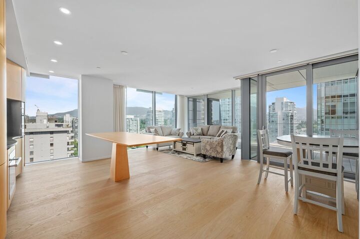 Property Photo:  1568 Alberni Street 140X  BC V6G 0E3 
