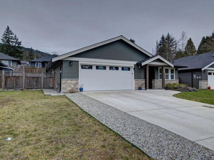 Property Photo: 1028 Celia Crescent BC V0N 1V7