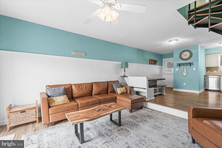 Property Photo:  9307 Chesapeake Drive 8  MD 21842 
