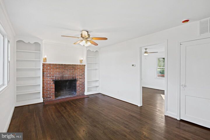 Property Photo:  423 Ingleside Avenue  MD 21228 