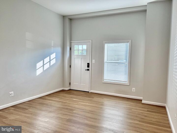Property Photo:  17476 Piney Point Road 4  MD 20674 