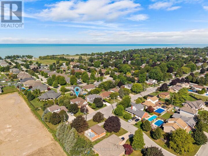 Property Photo: 390 Eldon Street South ON N7A 4K8