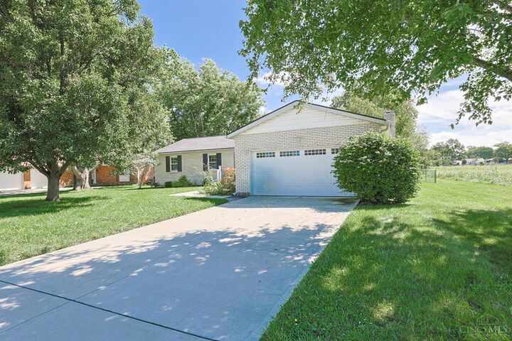 Property Photo: 5250 Travelle Terrace OH 45014
