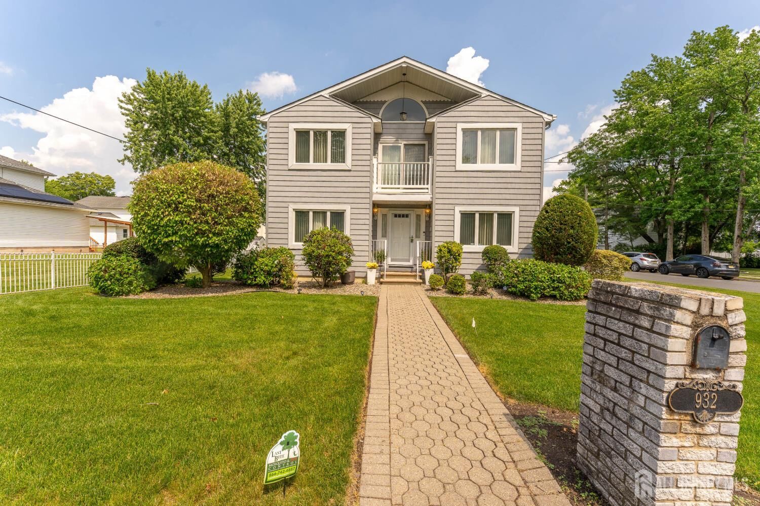 Property Photo:  932 Beatrice Parkway  NJ 08820 