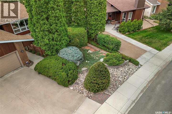 Property Photo: 2654 Kliman Crescent SK S4V 0M2