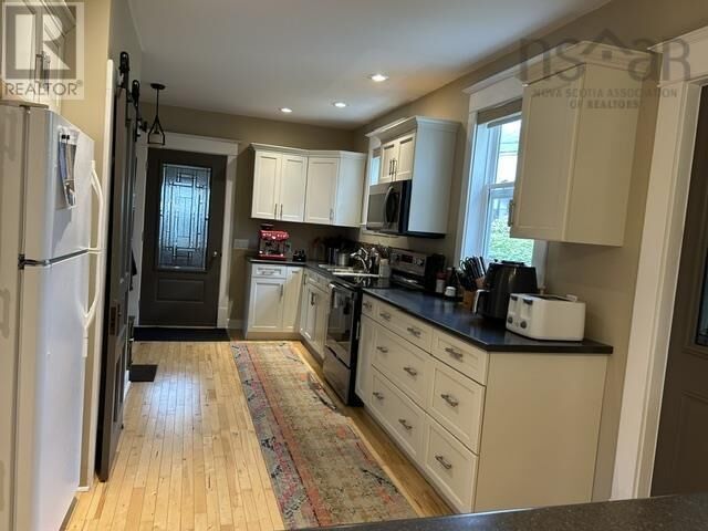 Property Photo:  26 Pitt Street  NS B9A 2T3 