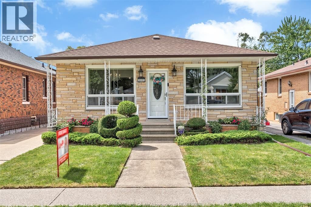 Property Photo:  2391 Meighen Road  ON N8W 4B8 