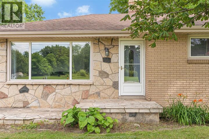 Property Photo:  4861 Matchett Road  ON N9C 2A7 