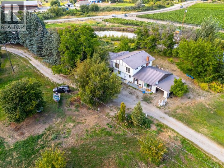 Property Photo: 294 Road 18 Road BC V0H 1T1