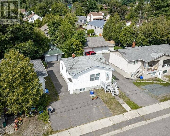 464 McKim Street — photo 1