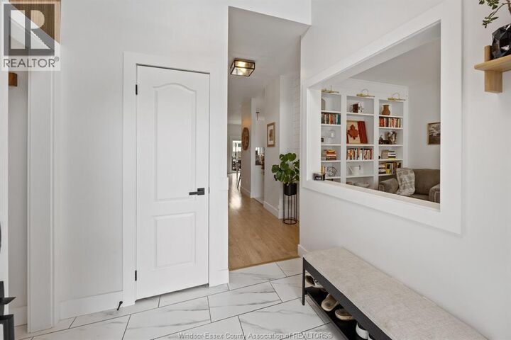 Property Photo:  1084 Cora Greenwood Drive  ON N8P 1K3 