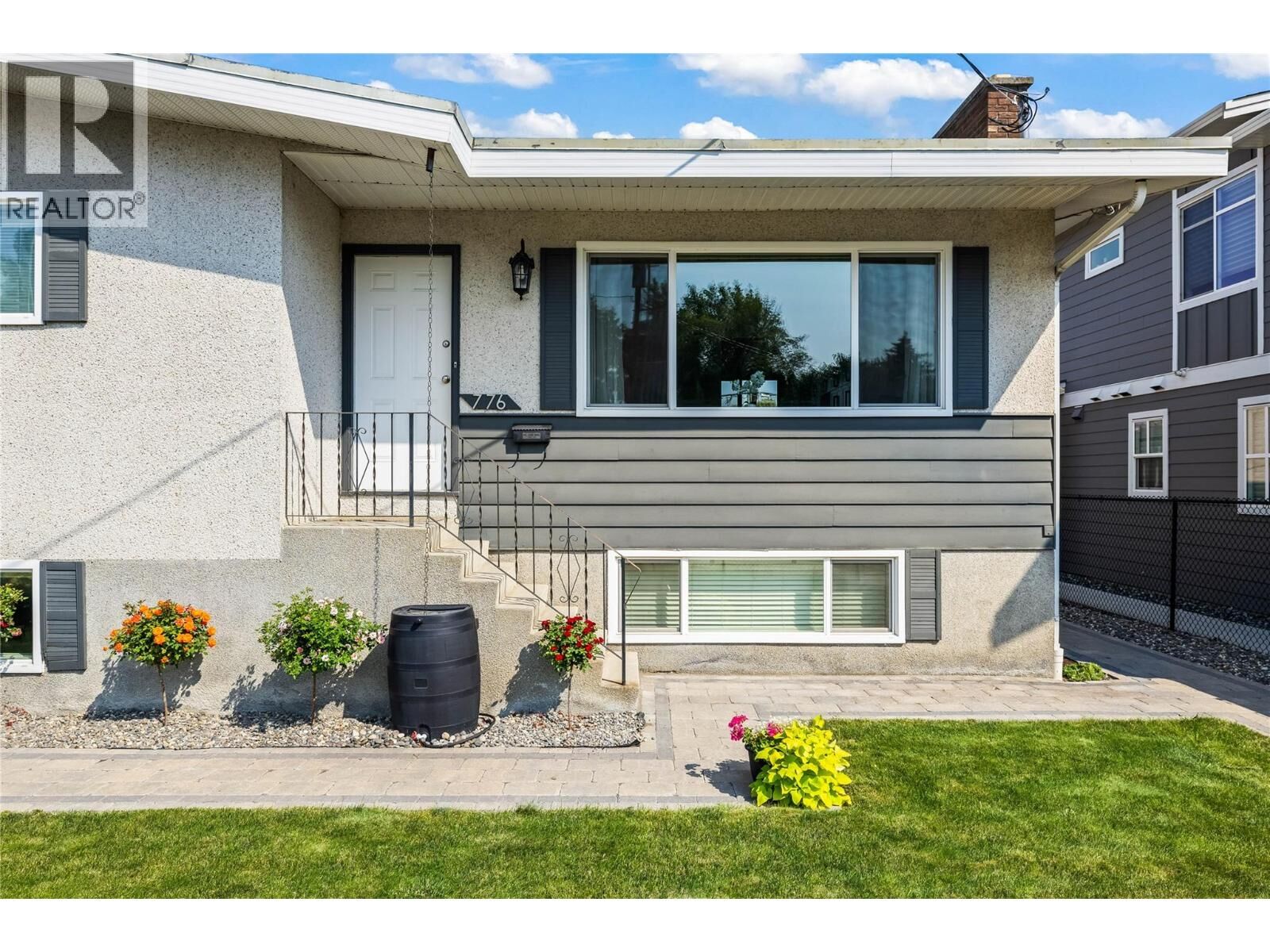 Property Photo:  776 Glenwood Avenue  BC V1Y 5M5 