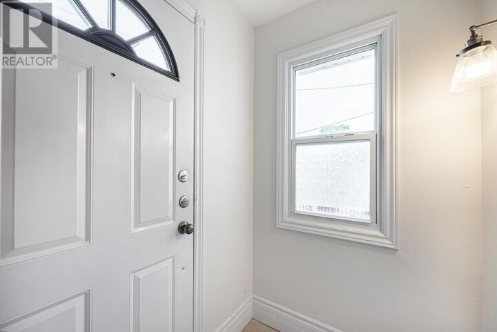 Property Photo:  43 Salisbury Ave  ON P6B 1L9 