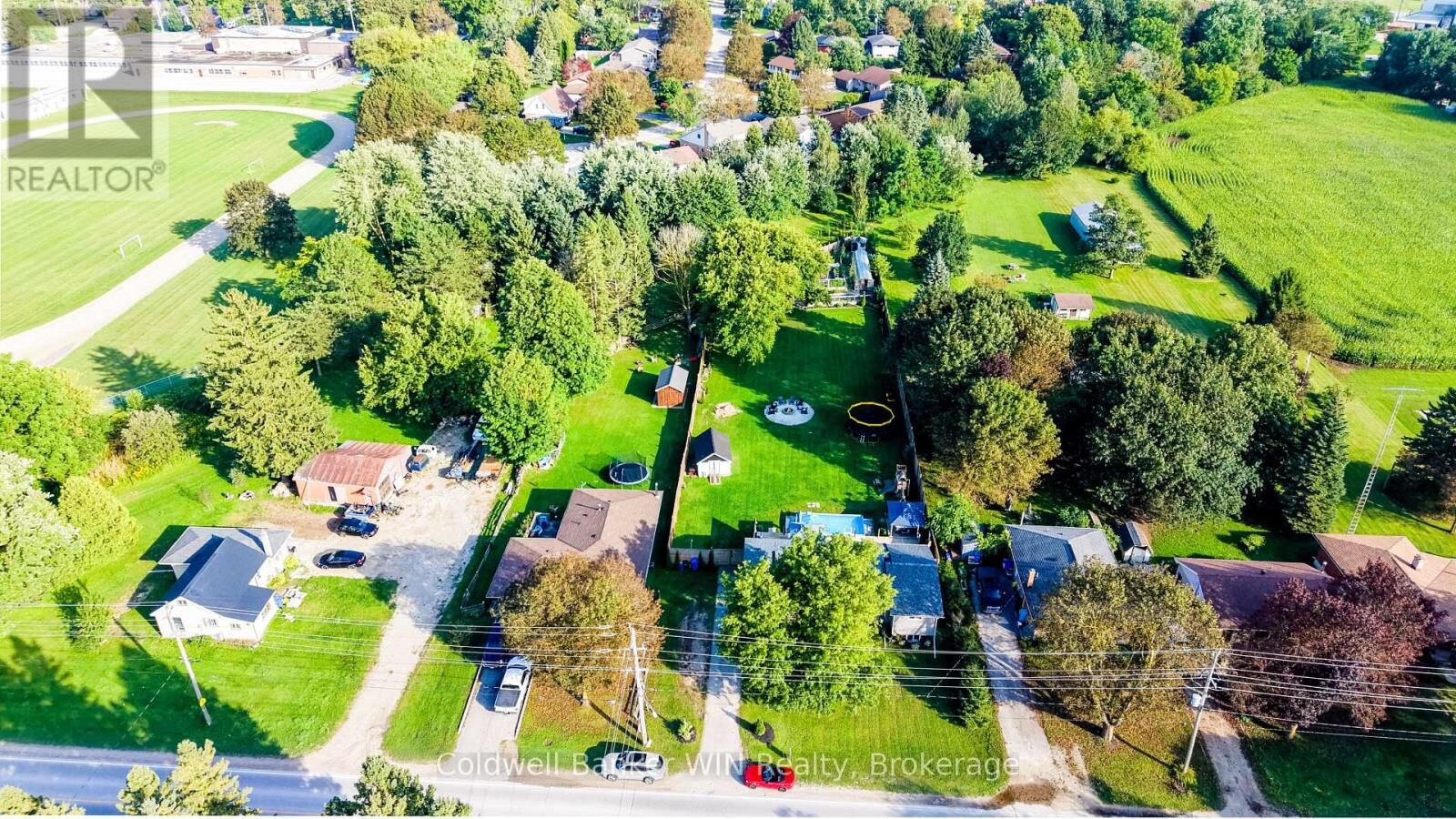 Property Photo: 340 Sligo Road West ON N0G 2L1