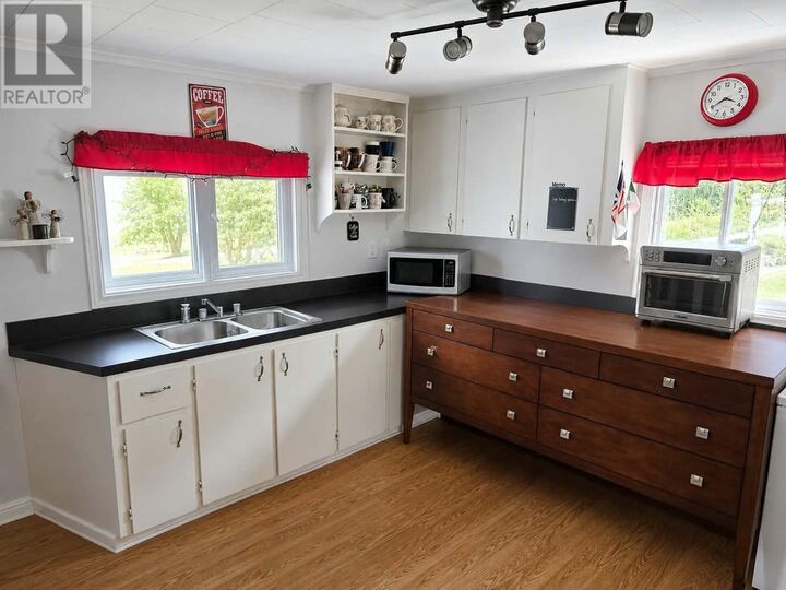 Property Photo:  82 Long Run Road  NL A0A 4A0 