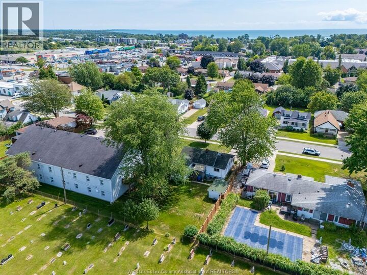 Property Photo:  21 Melrose Avenue  ON N8H 2H9 