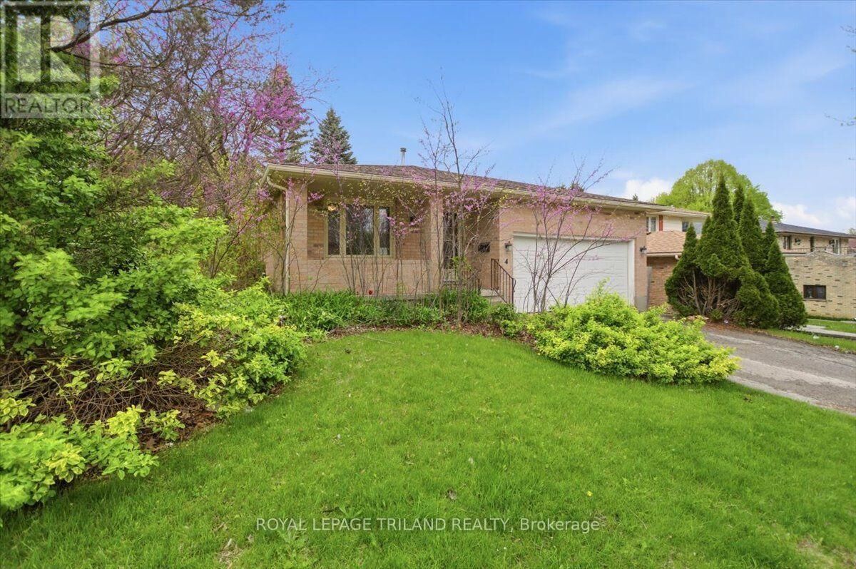 Property Photo: 4 Chepstow Gate 3 ON N6G 3S7