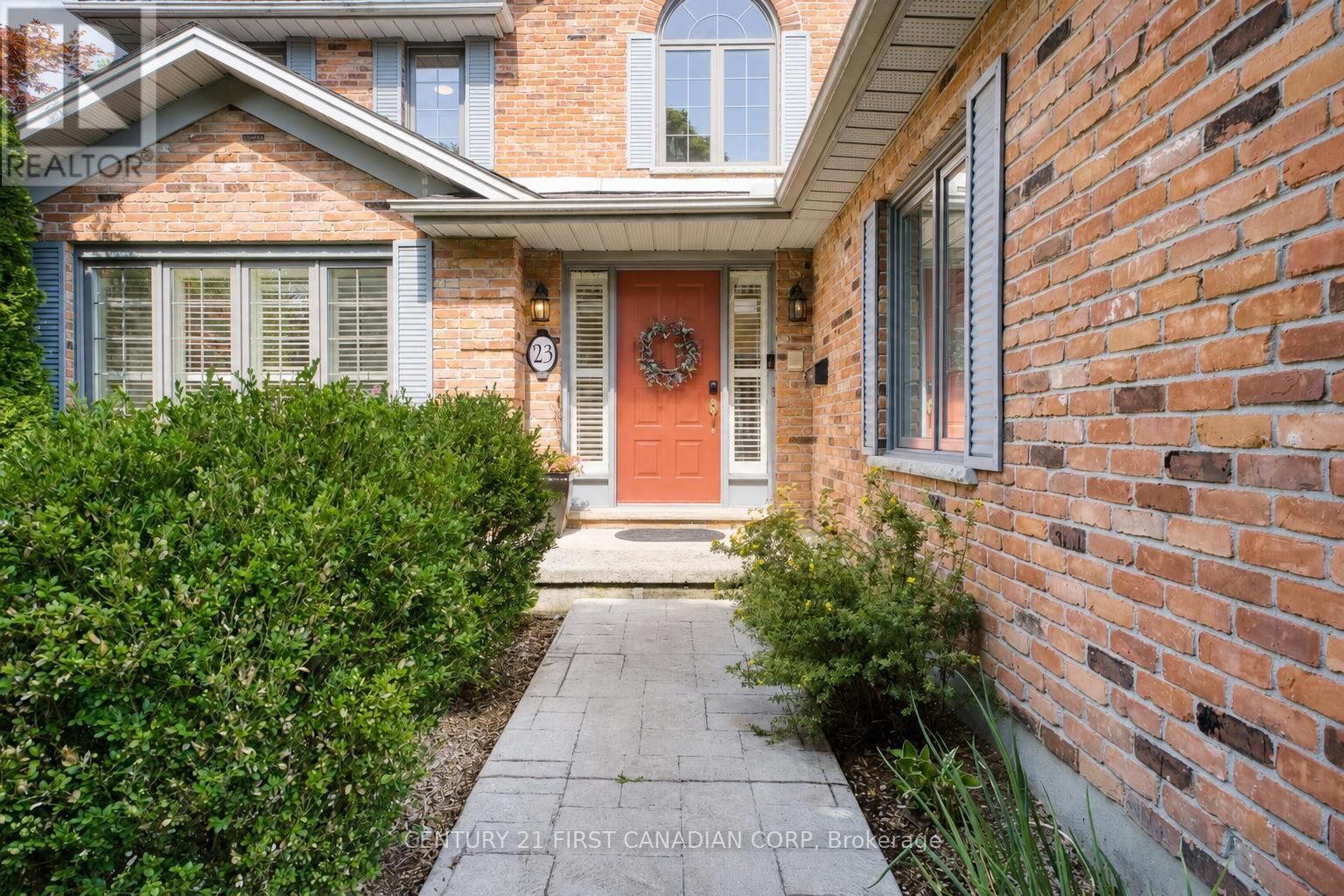 Property Photo: 23 Shetland Crescent ON N5X 3P6