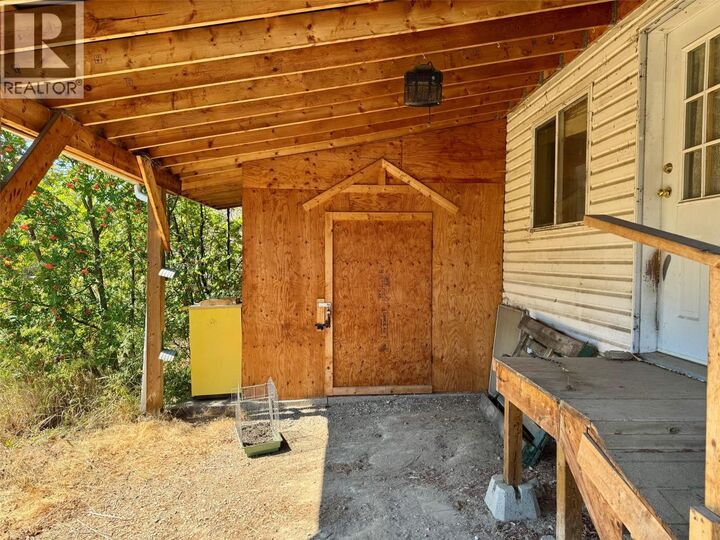 Property Photo: 3701 3 Highway 1 BC V0B 1G1