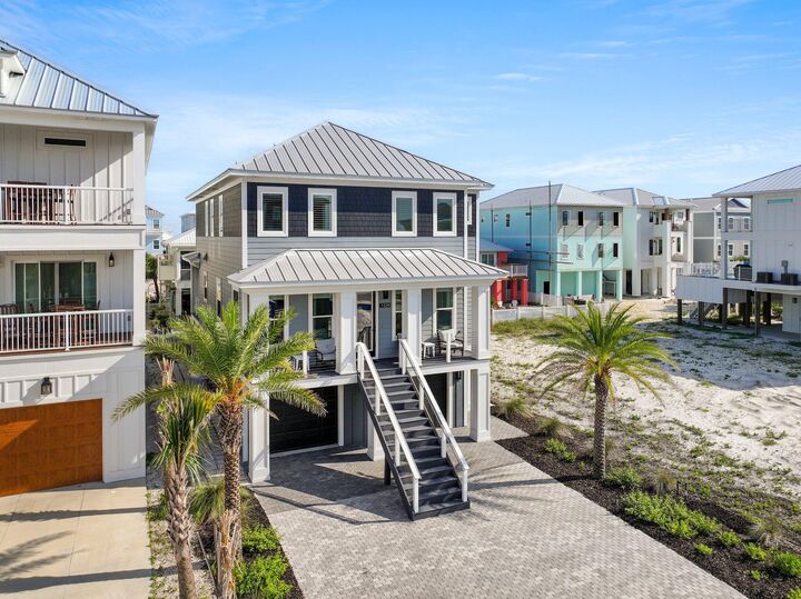 Property Photo: 7339 Grand Navarre Boulevard FL 32566