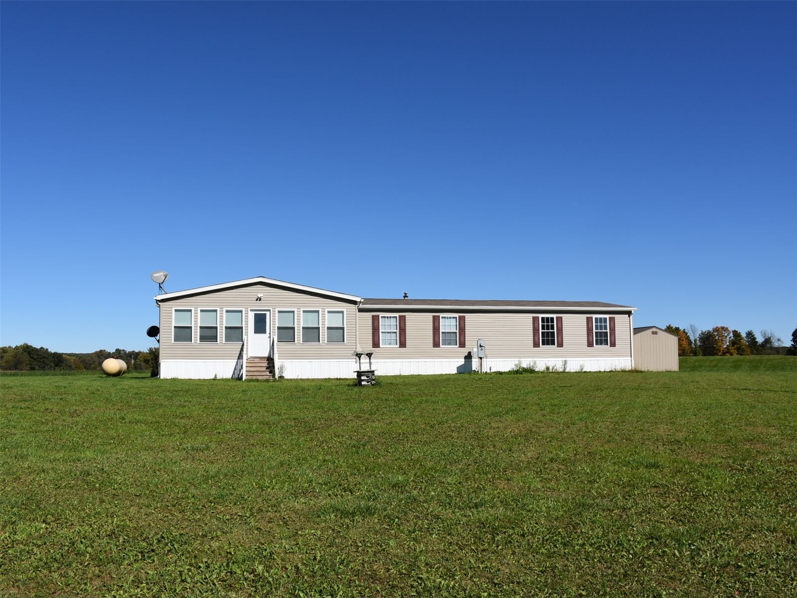 Property Photo:  14100 Porter Road  PA 16424 