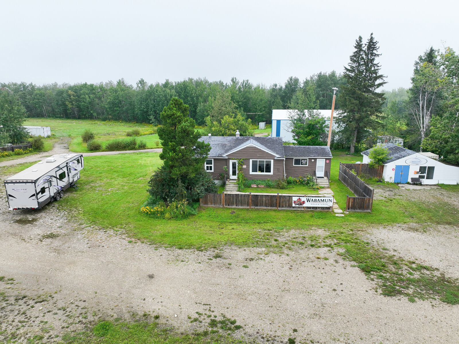 Property Photo:  5202A Ab-16  AB T0E 0V0 