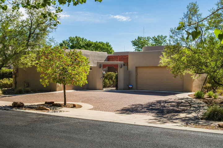 Property Photo:  500 Laguna Seca Lane NW  NM 87104 