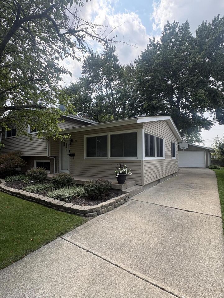 Property Photo:  8134 Columbia Avenue  IN 46321 