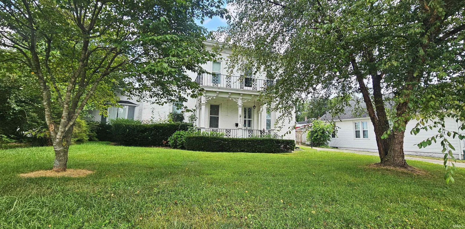 Property Photo:  121 N Seventh Street  IN 47601 