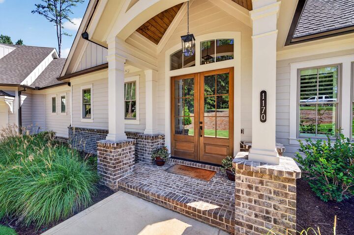 Property Photo:  1170 Liberty Bluff Road  GA 30642 