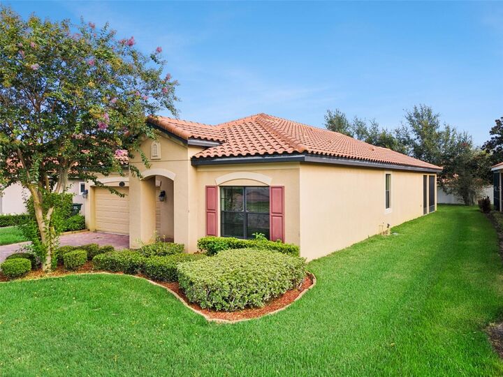 Property Photo: 1799 Altavista Circle FL 33810