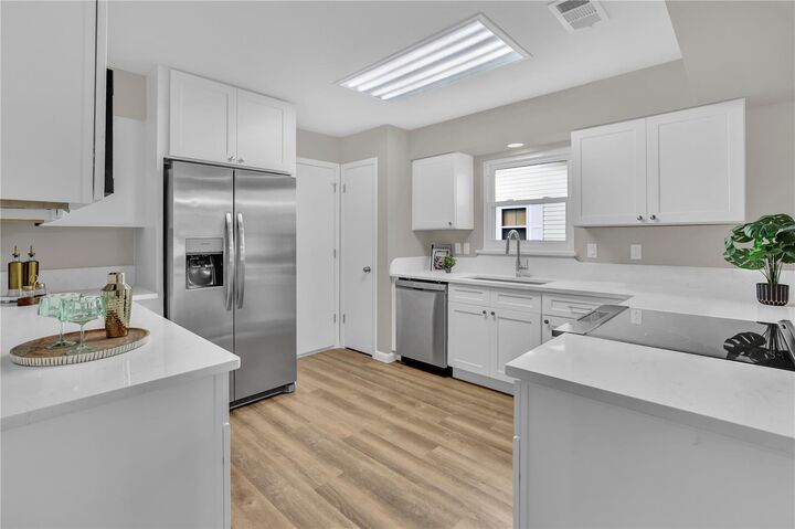 Property Photo: 2314 Bonnie View Court FL 34788