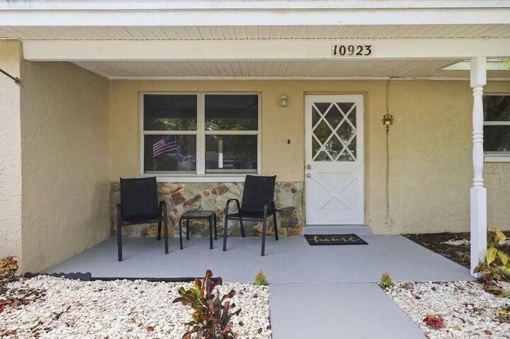 Property Photo: 10923 109th Way FL 33778