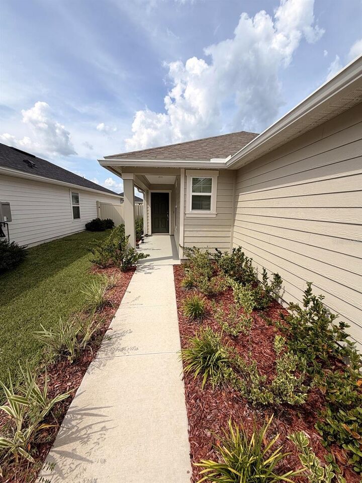 Property Photo: 354 Boulder Lane FL 32259
