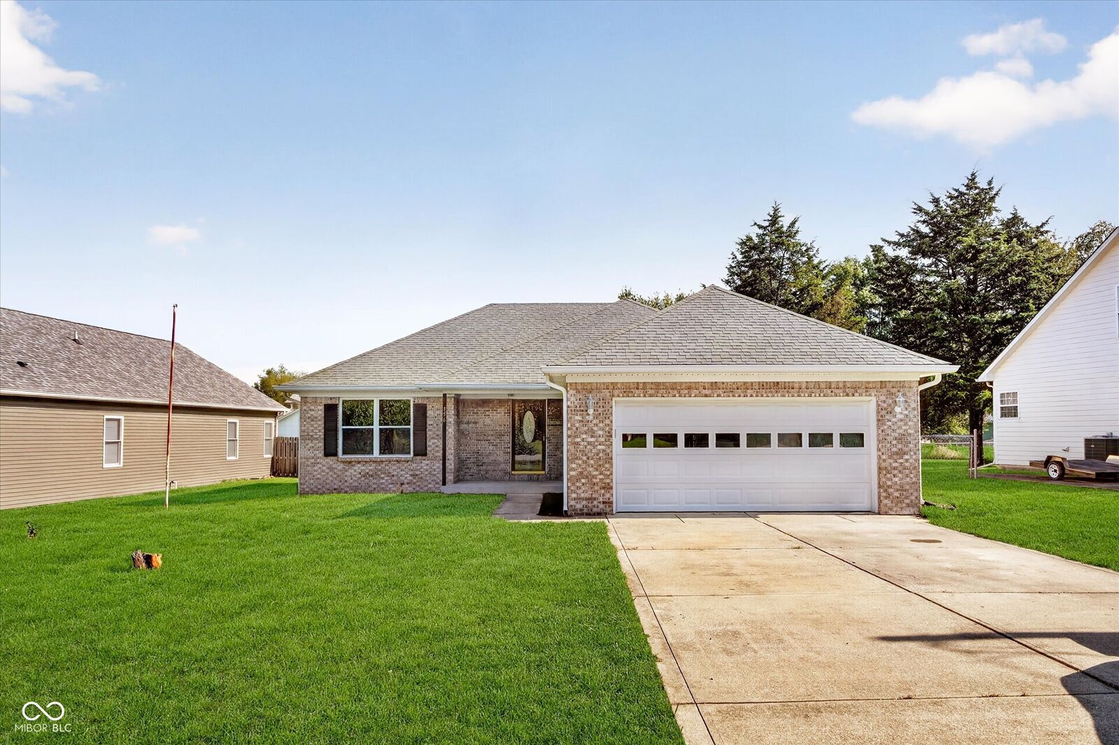 Property Photo: 156 Patriots Landing IN 46128