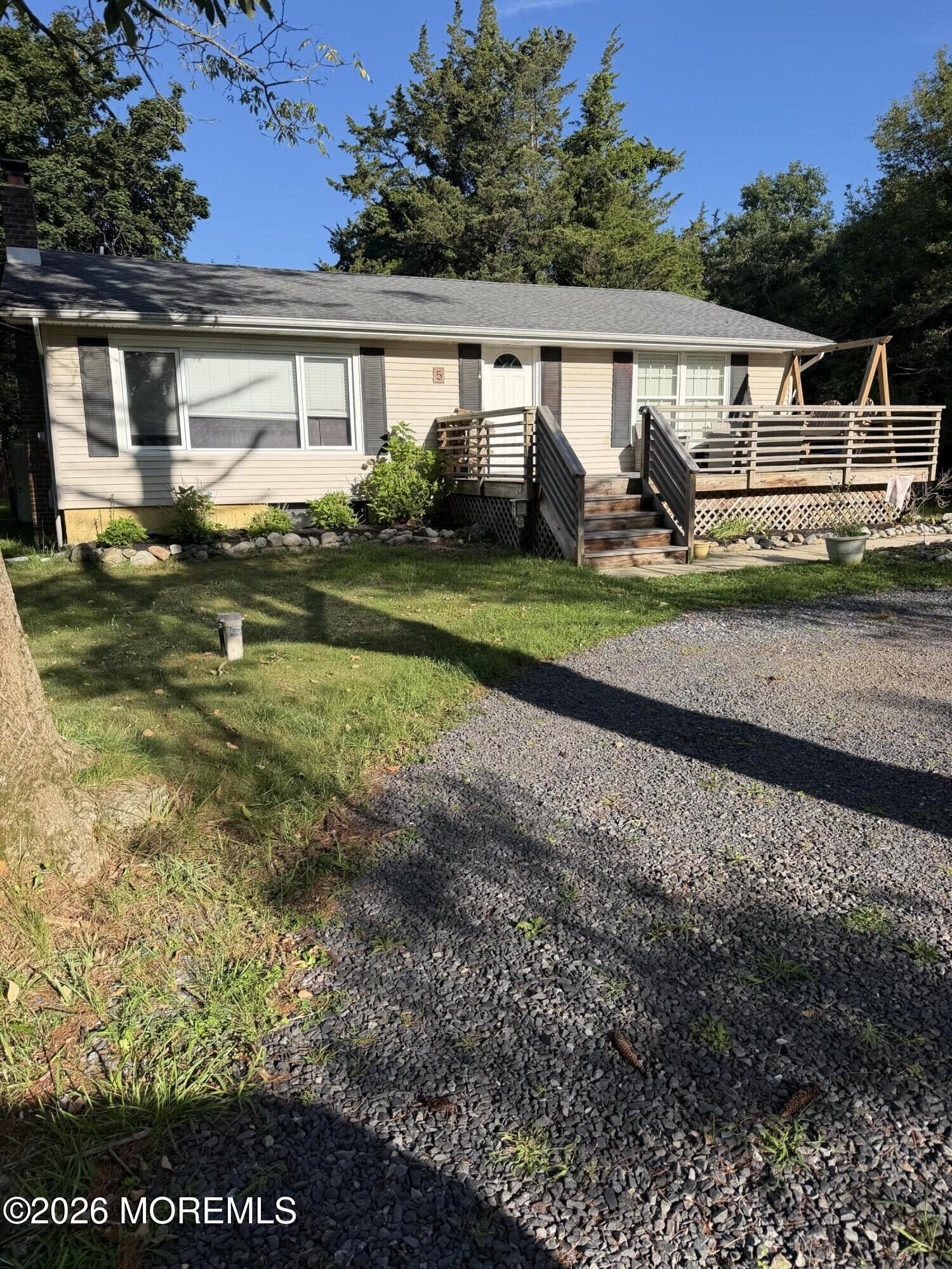 Property Photo:  5 Bridge Road  NJ 08087 