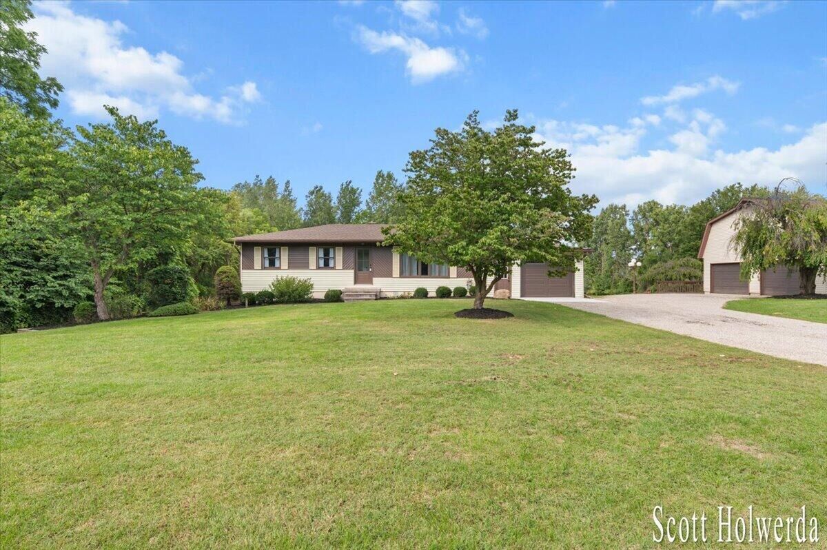 Property Photo: 1455 100th Street SW MI 49315