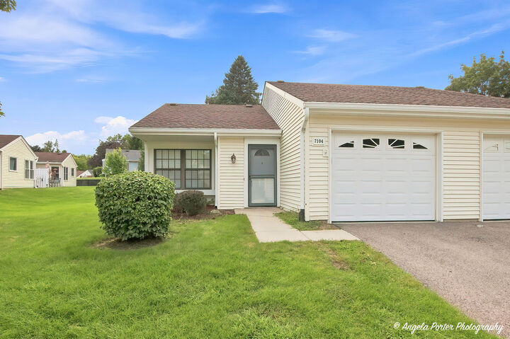Property Photo:  7104 Nassau Court  IL 60020 