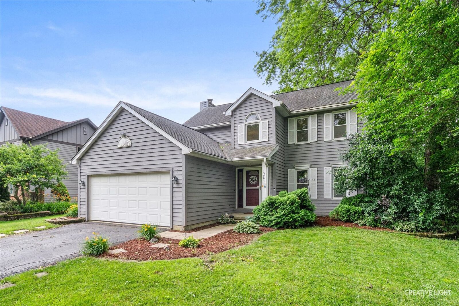 Property Photo: 1350 Leverenz Road IL 60564