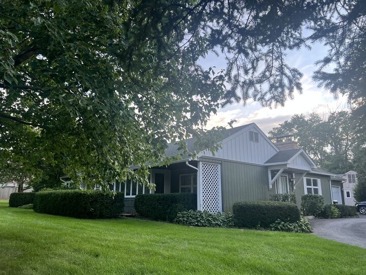 Property Photo:  5428 Laurel Avenue  IL 60525 