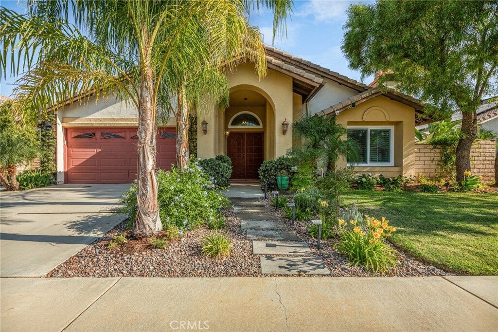 Property Photo:  446 Tartan Way  CA 92223 