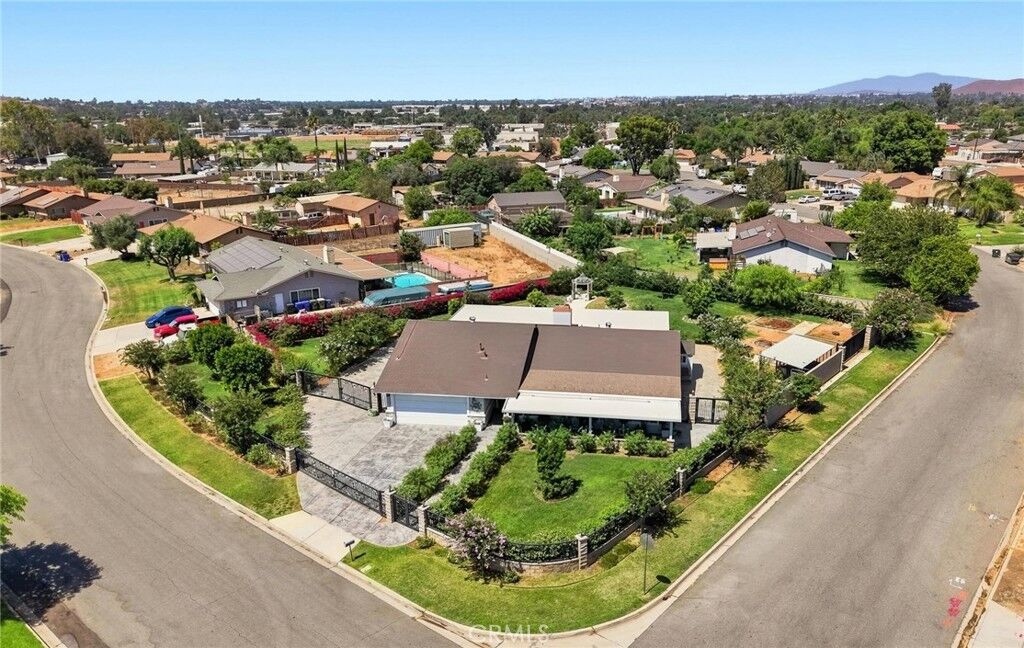 Property Photo:  8326 Saddle Creek Drive  CA 92509 