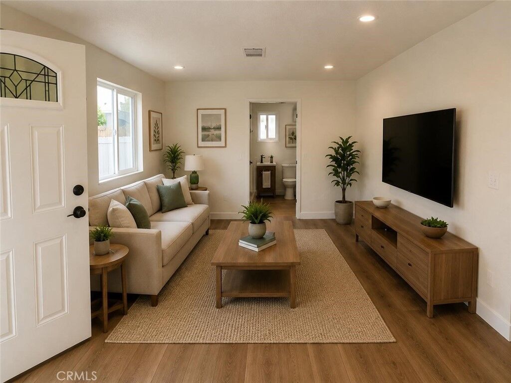 Property Photo:  5528 W 118th Place A  CA 90304 