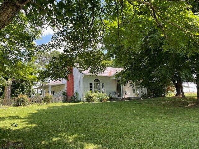 Property Photo:  15042 Owens Chapel Rd  TN 37188 